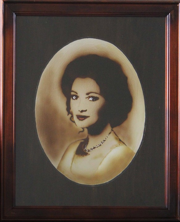 Elise McKenna, Somewhere in Time